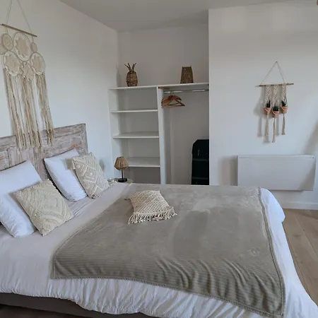 Au Bocage Parfume La Cigaline Holiday home